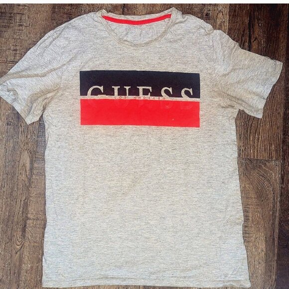 GUESS M Classic Men's T-shirt - Black, white, red 💯 cotton vintage - Picture 4 of 5